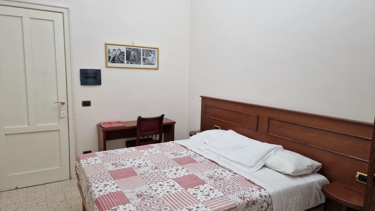 Vittoria Guest House Battipaglia Εξωτερικό φωτογραφία