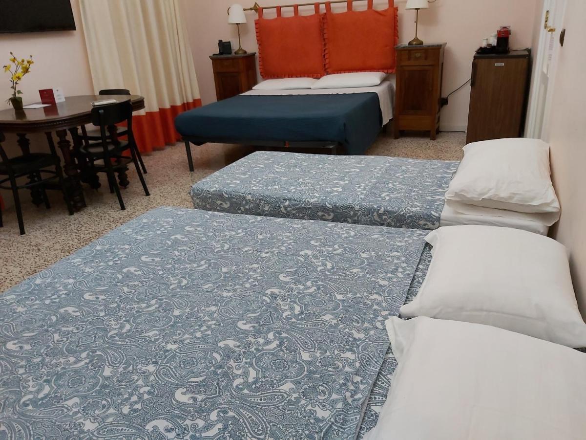 Vittoria Guest House Battipaglia Εξωτερικό φωτογραφία
