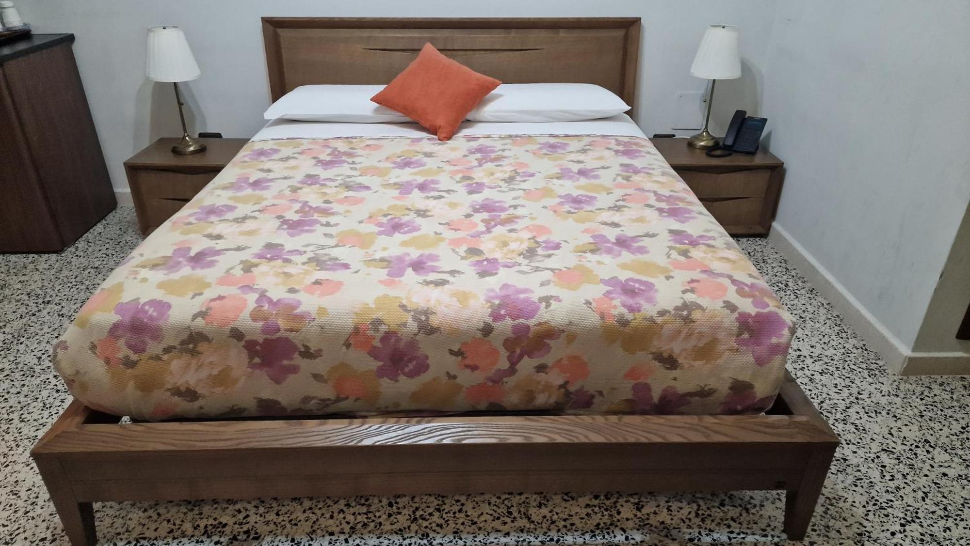 Vittoria Guest House Battipaglia Εξωτερικό φωτογραφία