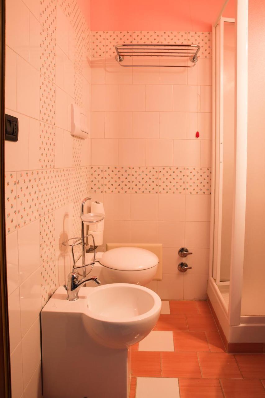 Vittoria Guest House Battipaglia Εξωτερικό φωτογραφία
