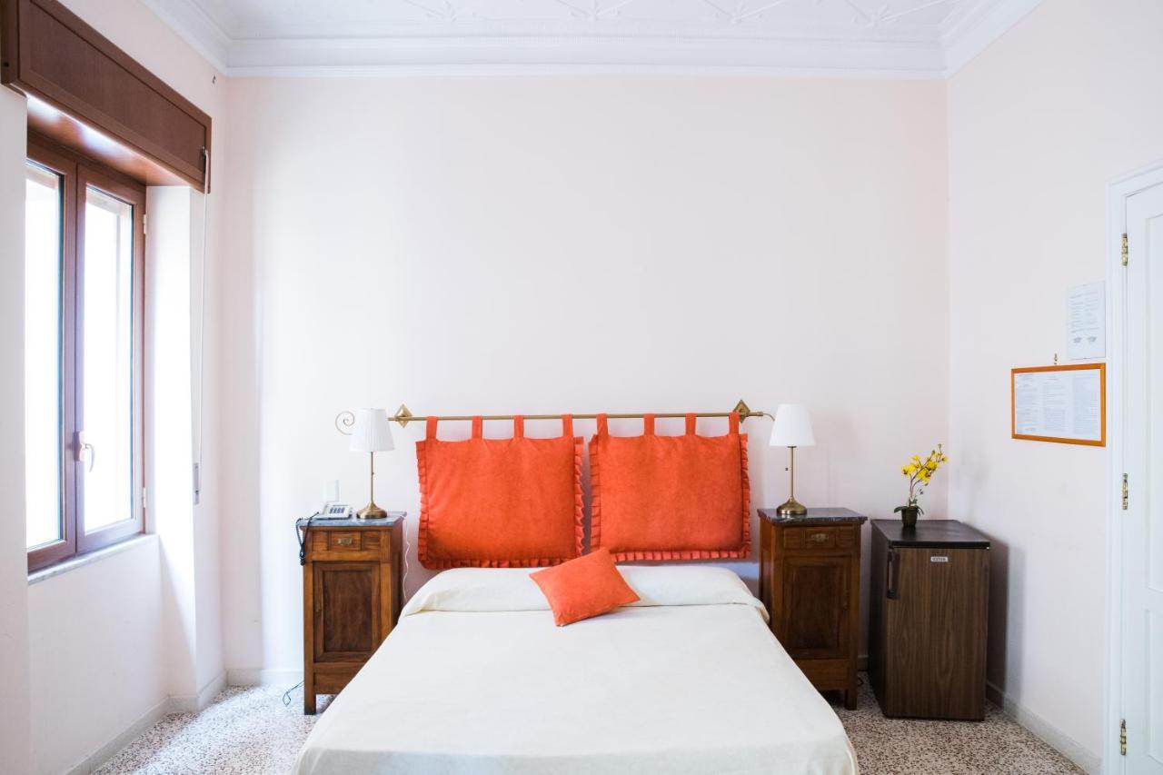 Vittoria Guest House Battipaglia Εξωτερικό φωτογραφία